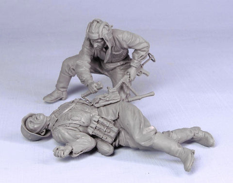 タンクモデル T-35105 1/35 ロシア 戦車・ ドイツ歩兵 夏 41-43 2体