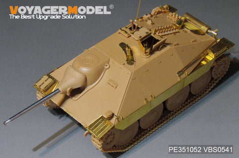 ボイジャーモデル PE351052B 1/35 WWII ドイツ陸軍 Sd.Kfz.138/2 ヘッツァー駆逐戦車 初期型（Ver.B ガンバレル付）(アカデミー13278用)