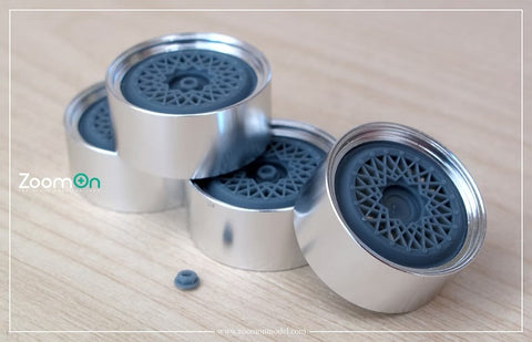 ZoomOn ZR149 1/24 18'' BBS センターロック リムセット (No tyre)