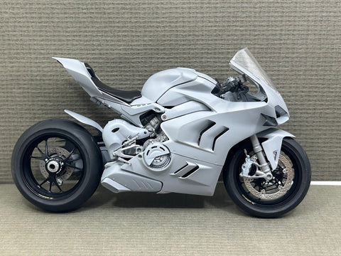 Zワークショップ Z01-006 1/12 2023ドゥカティ パニガーレ V4R フルトランスキット