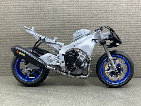 Zワークショップ Z04-005 1/12 エボリューション ライン エキゾーストシステム(カーボン) (タミヤ 1/12 R1M (14133)用)