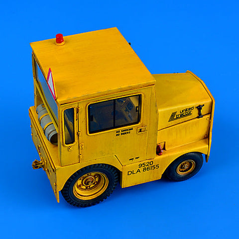 エアロボーナス 320050 1/32 ユナイテドトラクター GC-340-4 A9 キャブLPG