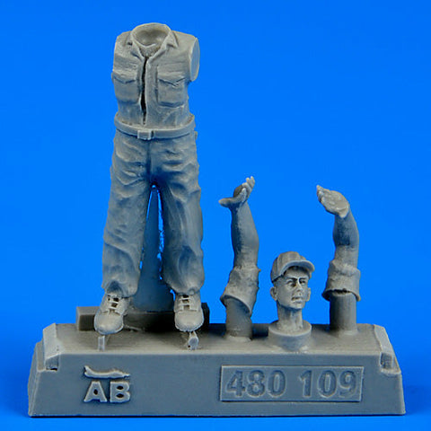 エアロボーナス 480109 1/48 アメリカ空軍 航空機整備士 WWII - 太平洋線区
