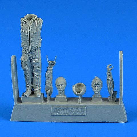 エアロボーナス 480225 1/48 現用ロシア空軍指導教官