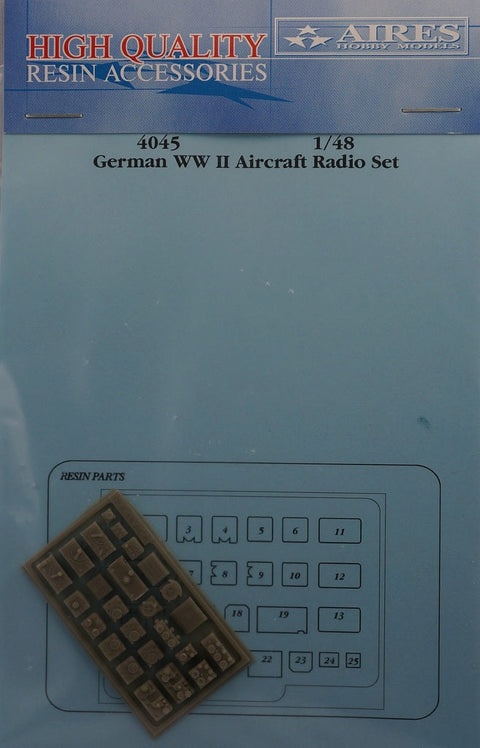 アイリス 4045 1/48 ドイツ ラジオ セット(汎用)