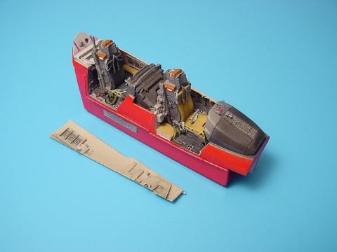 アイリス 4139 1/48 F-15E ストライクイーグル コクピット ディテールアップパーツ(REVELL用)
