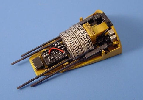 アイリス 7062 1/72 F-84G サンダージェット ガンベイ