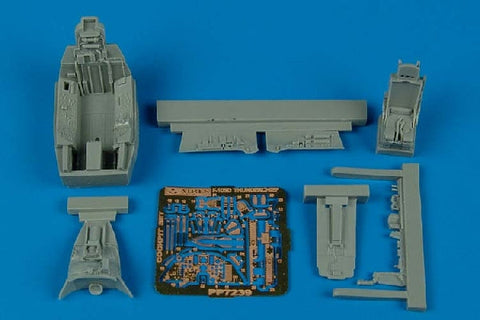 アイリス 7239 1/72 F-105D サンダーチーフ コクピット(TRUMPETER用)