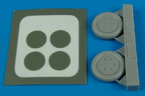 アイリス 7244 1/72 SBD ドーントレス ホイールとペイントマスク(汎用)