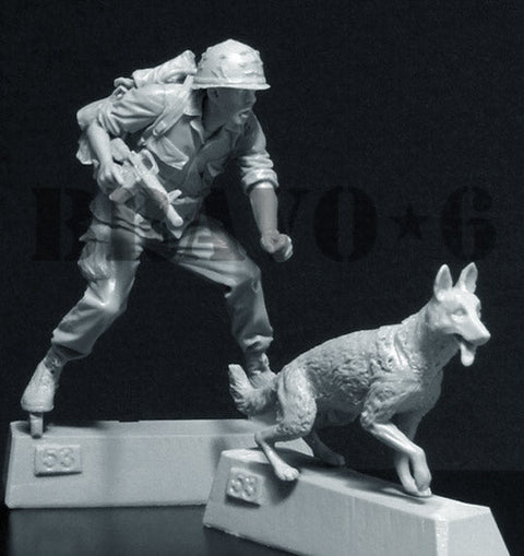 ブラボー6 35053 1/35 アメリカ 歩兵ベトナム(4)兵士と軍用犬