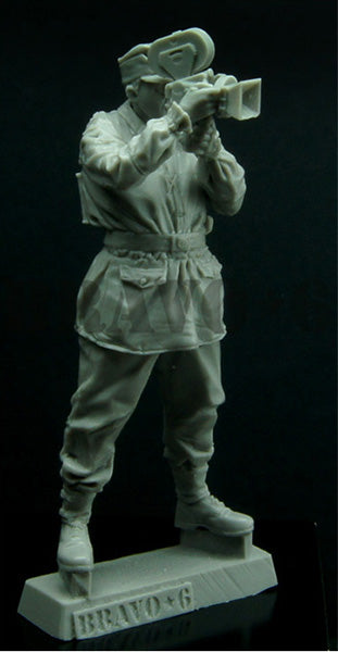 ブラボー6 35123 1/35 WWIIドイツ 従軍カメラマン(2)