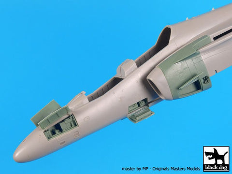 ブラックドッグ A48084 1/48 カワサキ T 4 電子機器 (ハセガワ用)