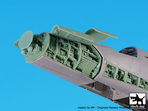 ブラックドッグ A48125 1/48 F-111 フロント 電子機器 （ホビーボス用）