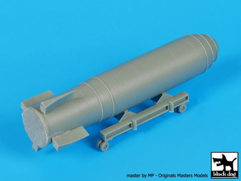 ブラックドッグ A72034 1/72 原子爆弾・マーク17