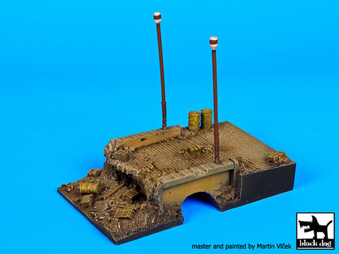 ブラックドッグ D72012 1/72 破壊された橋 ベース