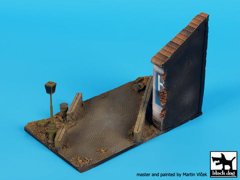 ブラックドッグ D72039 1/72 家とランプのある街 ベース