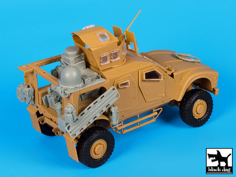 ブラックドッグ T35151 1/35 アメリカ M-ATV WINT-T Bコンバージョン&装備品セット(パンダモデル)