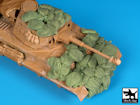ブラックドッグ T35281 1/35 IV号戦車 サンドバッグアーマー (タミヤ用)