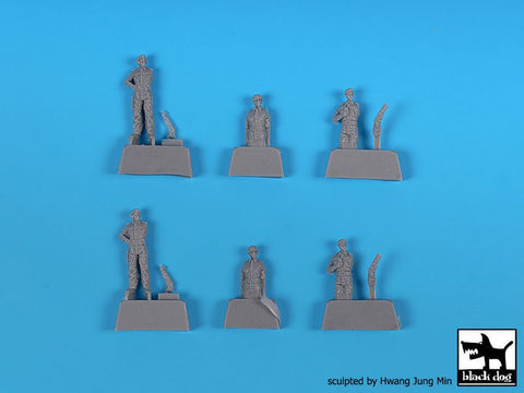 ブラックドッグ T72136 1/72 イギリス WW II 戦車 クルー （汎用）