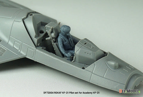 DEFモデル DF72004 1/72 韓国空軍 KF-21 ポラメ パイロットセット(1体) (アカデミー用)