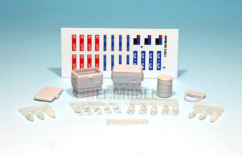 DEFモデル DM35013 1/35 現用アメリカ クーラー・ペットボトルセット