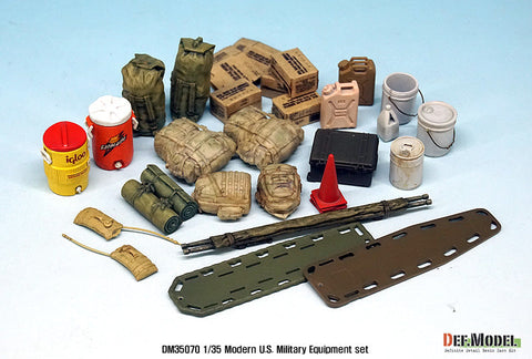 DEFモデル DM35070 1/35 現用アメリカ 陸軍装備品セット