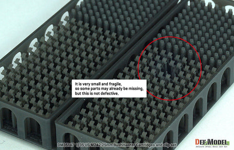 DEFモデル DM35147 1/35 アメリカ M242 25mm ブッシュマスター用薬莢&クリップ (各200個)(各社 M2/M3 LAV-25 APC用)