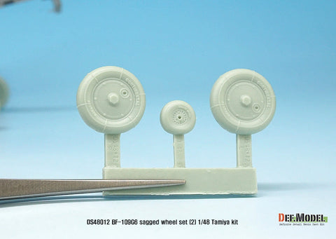DEFモデル DS48012 1/48 メッサーシュミット Bf109G-6自重変形タイヤセット2 (タミヤ/他キット用)