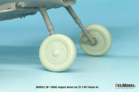 DEFモデル DS48012 1/48 メッサーシュミット Bf109G-6自重変形タイヤセット2 (タミヤ/他キット用)
