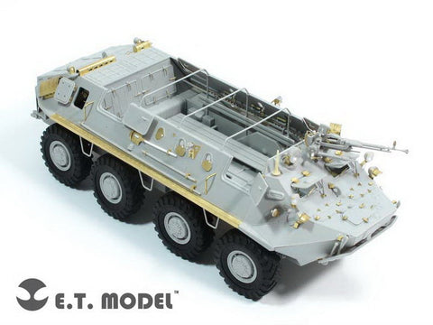 E.T.モデル E35-120 1/35 ロシア BTR-60P 兵員輸送車(トランぺッター 01542用）