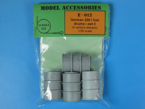 エウレカXXL E-012 1/35 ドイツ 200 l 燃料用ドラム缶セット #2
