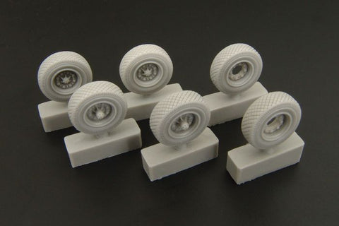 ハウラー HLH72016 1/72 シボレー ホイール(ドラゴン用)