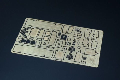 ハウラー HLH72105 1/72 ATZ-4-131 燃料トラック用エッチングパーツ (ICM/オメガ用)