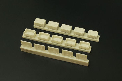 ハウラー HLH72112 1/72 木製箱