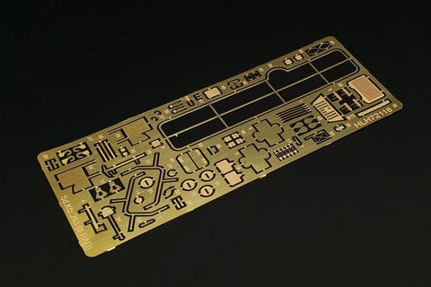 ハウラー HLH72116 1/72 Sd.Kfz.263 8輪装甲車用 エッチングパーツセット (ローデン用)