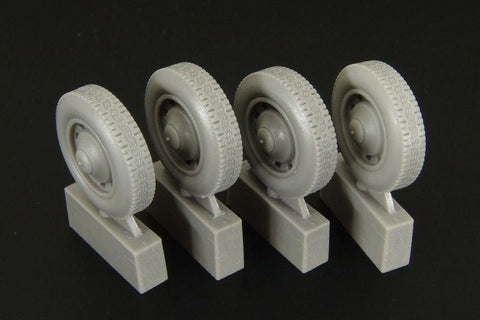 ハウラー HLU35020 1/35 シトロエン11CV ホイール