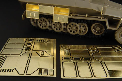 ハウラー HLX48279 1/48 Sd.Kfz.251/1 C型 雑具箱 エッチングパーツ(AFVクラブ 用)