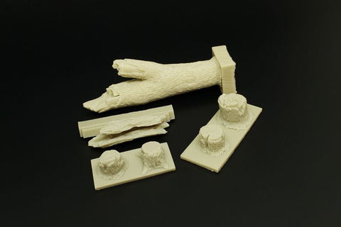 ハウラー HLX48399 1/48 3つの幹と切り株