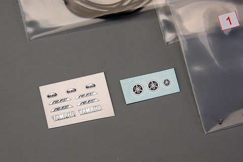 ホビーデザイン HD03-0546 1/12 ヤマハ YZF-R1 M ディティールアップセット (タミヤ用) 14133(レジン+エッチングパーツ+デカール+メタルロゴ+メタルパーツ)