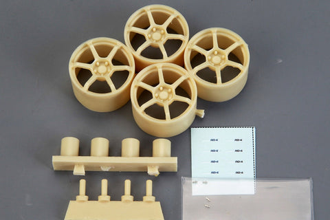 ホビーデザイン HD03-0635 1/24 18インチ アドバン RG4 ホイール (レジン+デカール)