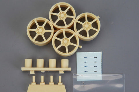 ホビーデザイン HD03-0635 1/24 18インチ アドバン RG4 ホイール (レジン+デカール)