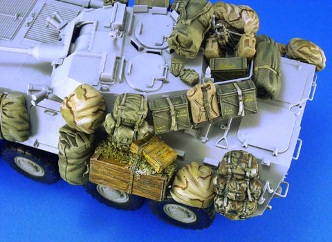 レジェンド LF1113 1/35 LAV25 積荷セット
