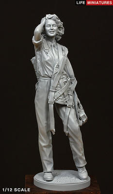 ライフミニチュア LM-12002 1/12 アッタガールズ WWII イギリス空軍ATA パイロット 限定モデル