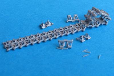 マスタークラブ MTL-35039 1/35 T-37 , T-38, T-20 "コムソモレツ", ZiS-30用履帯