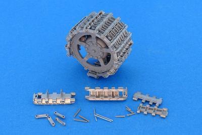 マスタークラブ MTL-35094 1/35 キングタイガー 鉄道輸送履帯 - Gg 26/660/300 後期型用履帯