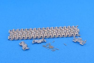 マスタークラブ MTL-35106 1/35 M24チャーフィー軽戦車 T72E1用履帯