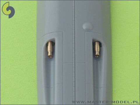 マスター AM-48-011 1/48 メッサーシュミット Bf 109 G5 - G14型およびK型 の武装セット（MG 131機関銃の銃口)とピトー管