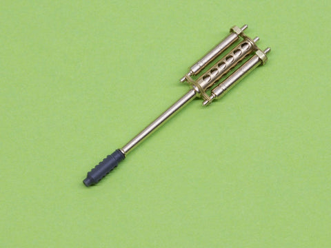 マスター AM-48-125 1/48 AH-64 アパッチの装備セット（M230(30mm)チェーンガンの砲身,ピトー管,およびテイルアンテナ）（レジン、エッチングパーツ、挽物パーツ）