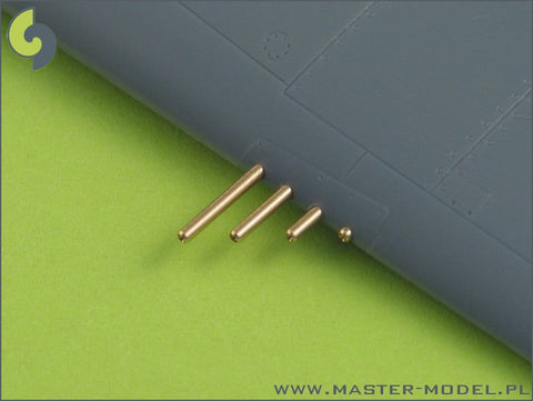 マスター AM-72-002 1/72 P-47 サンダーボルト .501/72 ブローニングM2の 銃身（8本入り）