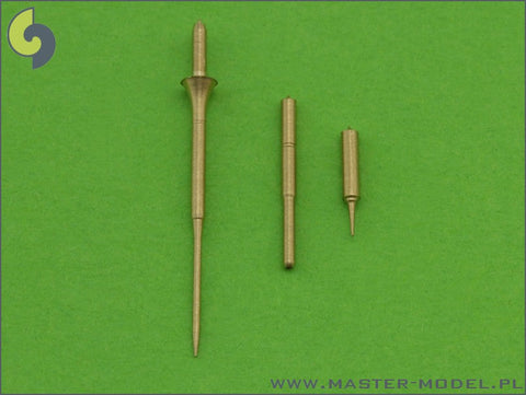 マスター AM-72-036 1/72 F-4 ファントム II（ロングノーズ型）の装備 1/72 F-4E,F,G,EJおよび偵察機のR1/72 F-4B,C,E,EJ用